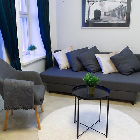 Chic Studio In Historic Kruununhaka, Хелзинки Екстериор снимка